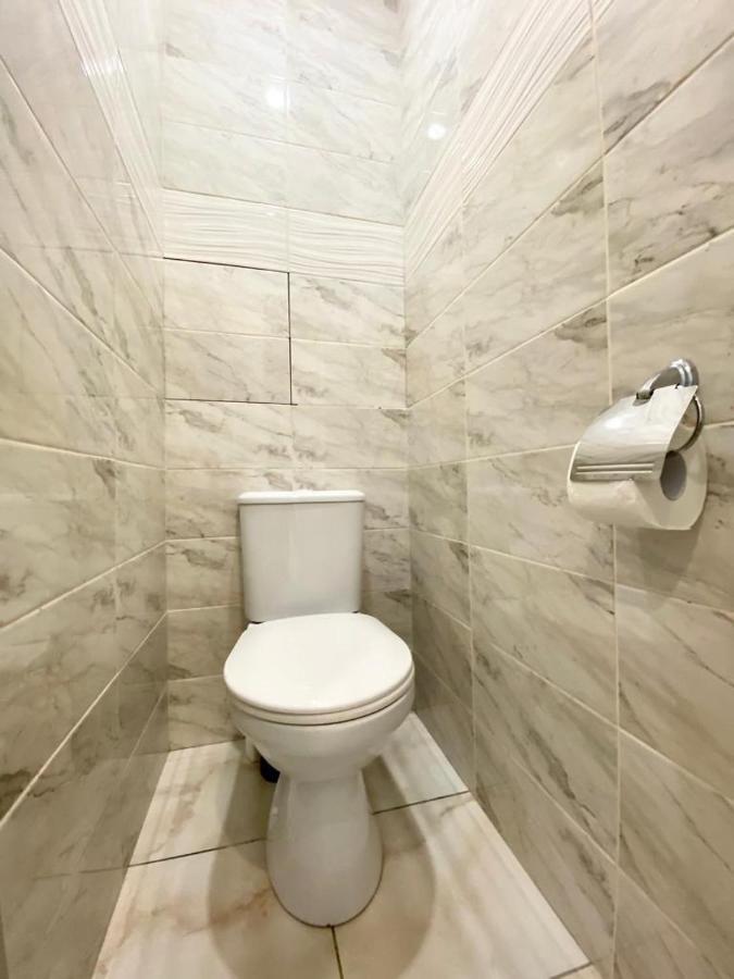 Seafront apartment Pavlodar Buitenkant foto
