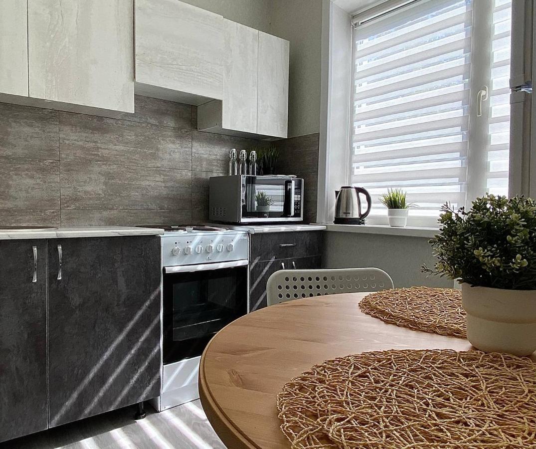 Seafront apartment Pavlodar Buitenkant foto
